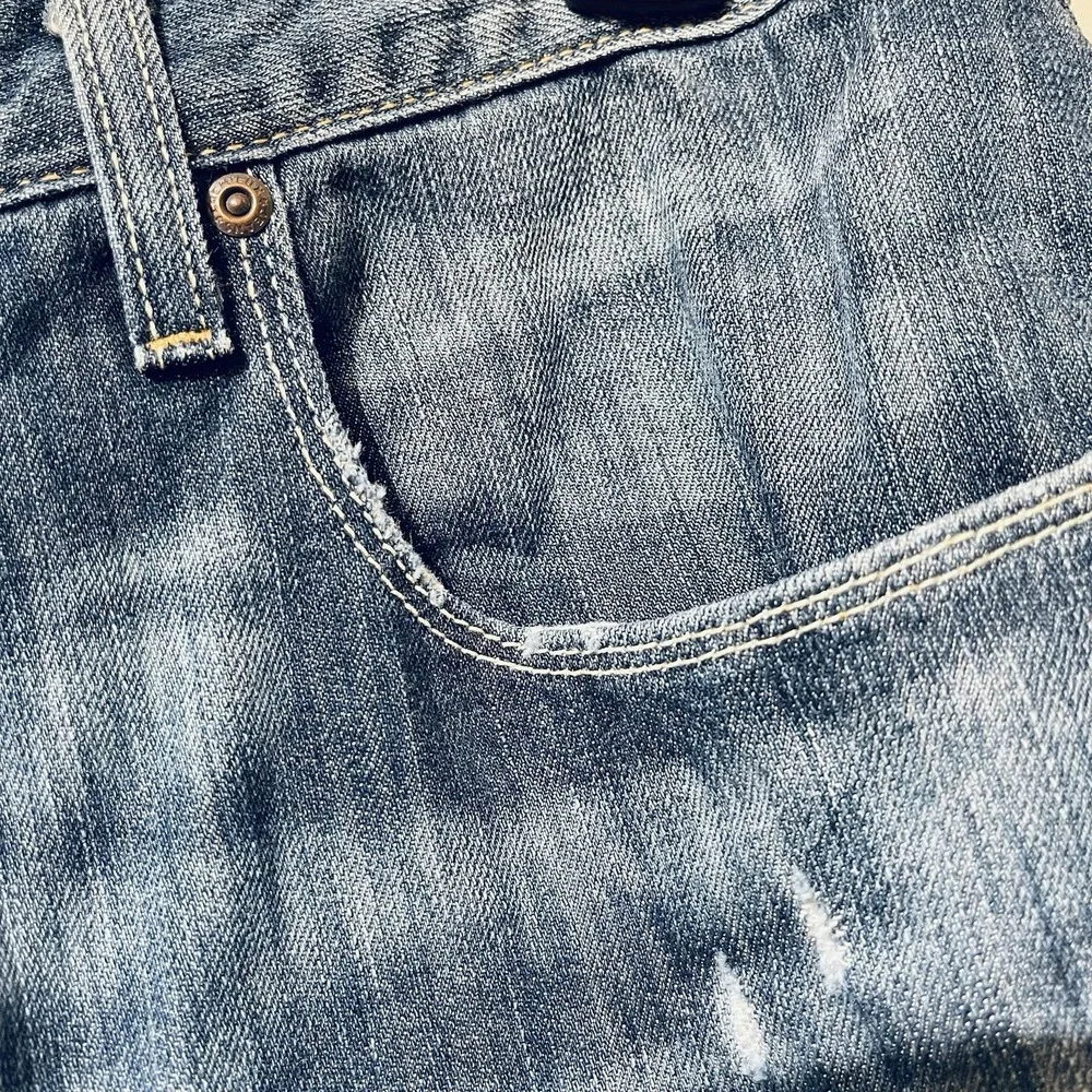 Cremieux Jeans Distressed Straight Wide Leg Relaxed Fit Men's Size 38/30 ( 28!!)